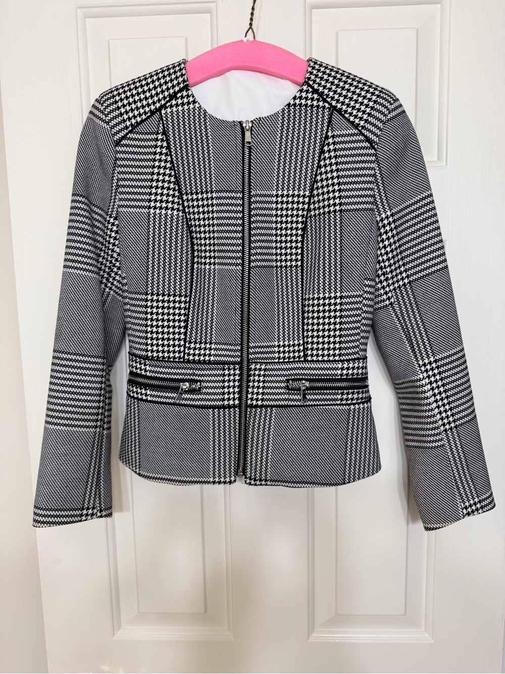 H&M Black and White Plaid Zip-Front Blazer